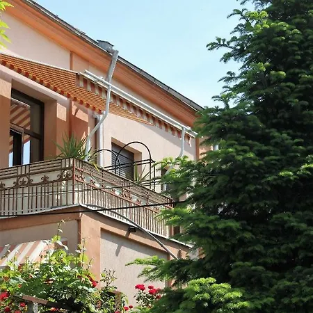 Гостевой дом Orange House In The Old Town 3*
