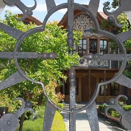 Pensión Orange House In The Old Town Plovdiv- Free Parking Plovdiv