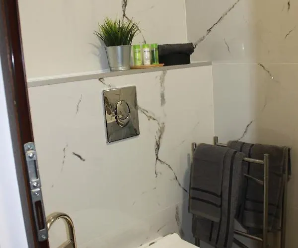 Gasthuis Orange House In The Old Town Plovdiv- Free Parking