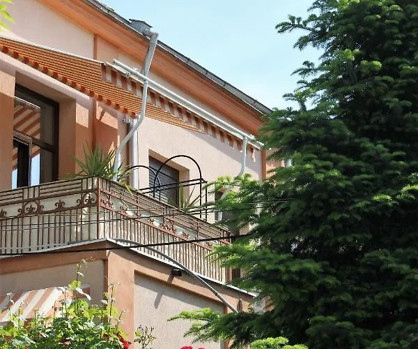 Gasthuis Orange House In The Old Town Plovdiv- Free Parking 3*